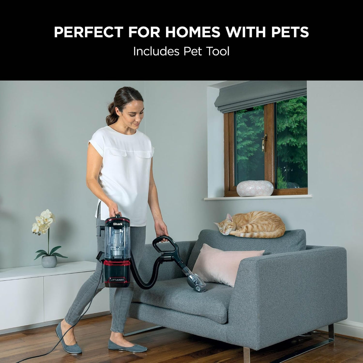 Shark Corded Upright Vacuum Cleaner 1.1L